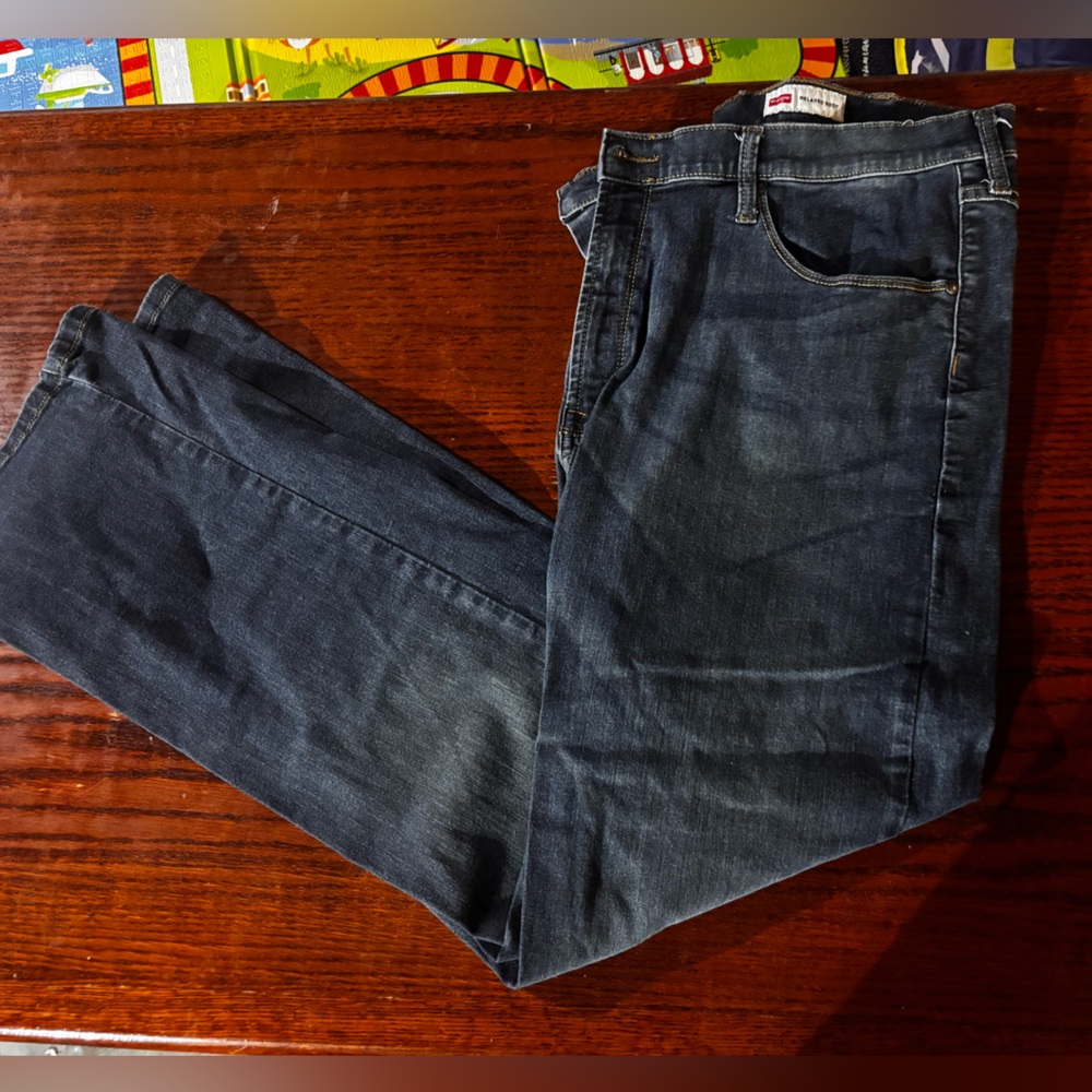 Wrangler Relaxed Boot Jeans